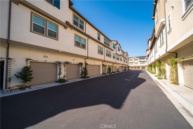 105 Lugo Ln, Mission Viejo, CA 92692