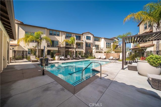105 Lugo Ln, Mission Viejo, CA 92692