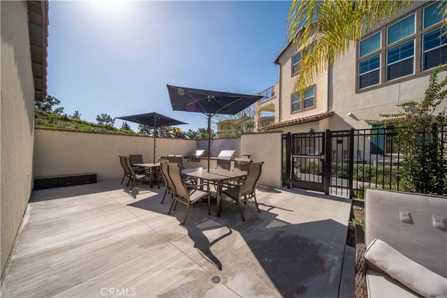105 Lugo Ln, Mission Viejo, CA 92692