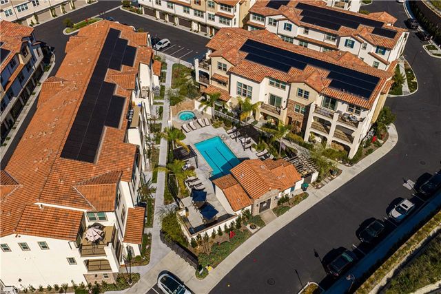 105 Lugo Ln, Mission Viejo, CA 92692