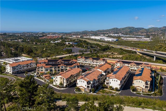 105 Lugo Ln, Mission Viejo, CA 92692