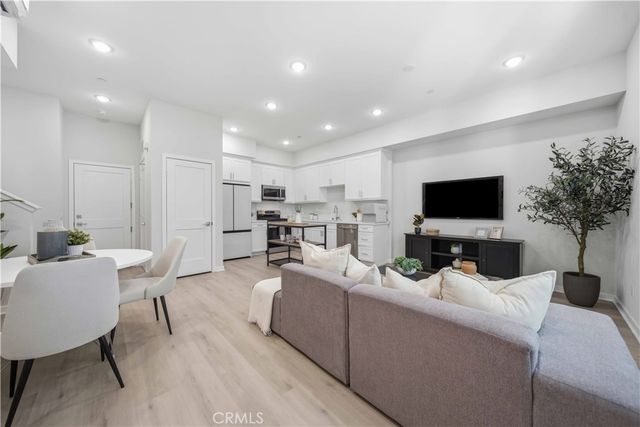 105 Lugo Ln, Mission Viejo, CA 92692