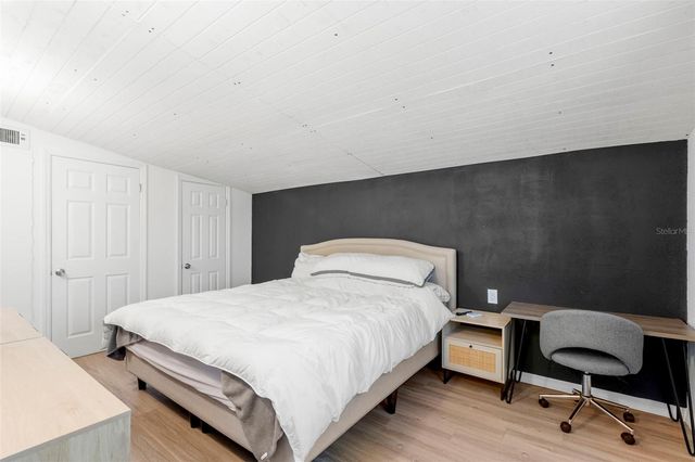 2356 KINGSTON STREET S, St Petersburg, FL 33711