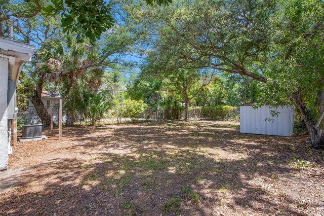 2356 KINGSTON STREET S, St Petersburg, FL 33711