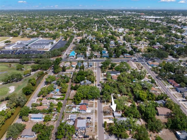 2356 KINGSTON STREET S, St Petersburg, FL 33711