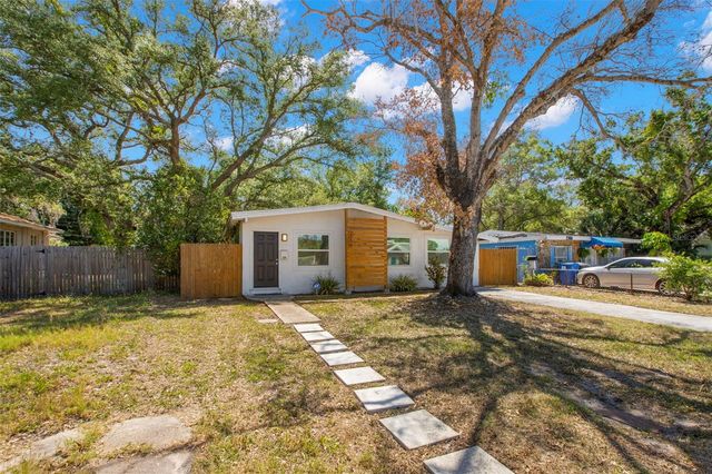 2356 KINGSTON STREET S, St Petersburg, FL 33711