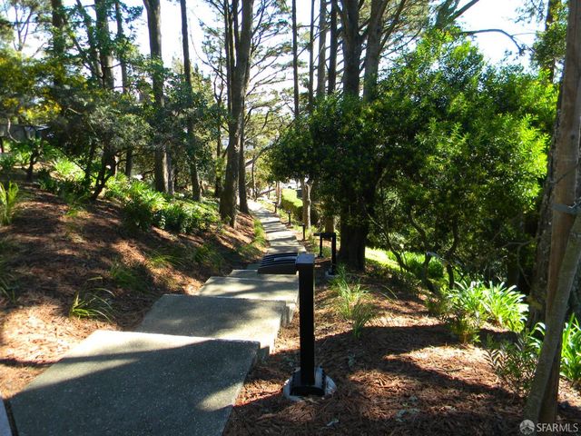 5160 Diamond Heights Boulevard 107C, San Francisco, CA 94131