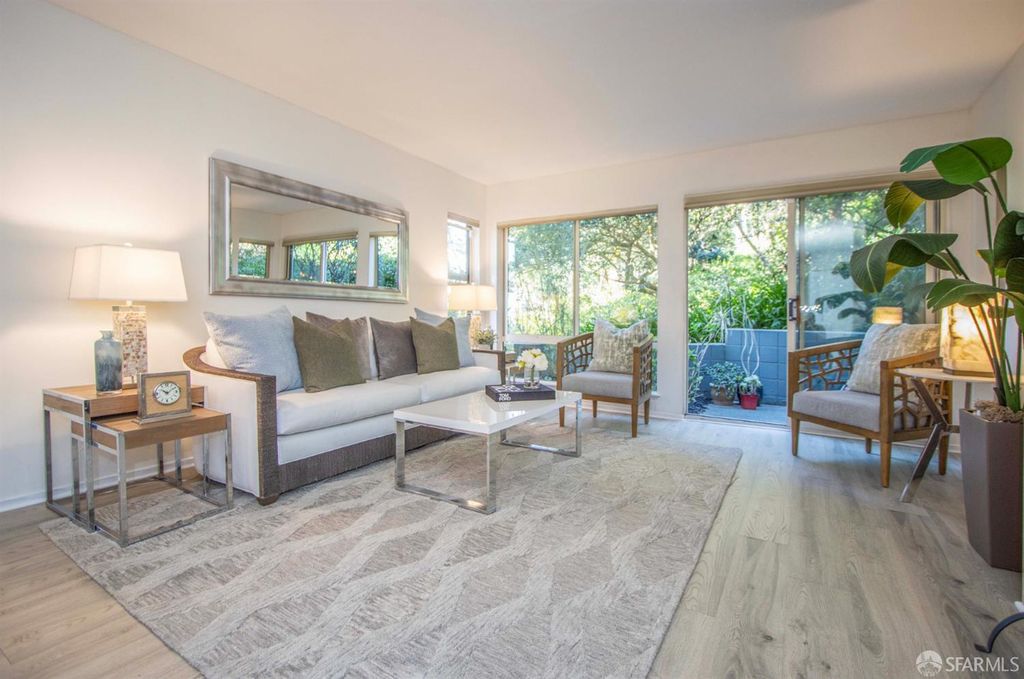 5160 Diamond Heights Boulevard 107C, San Francisco, CA 94131