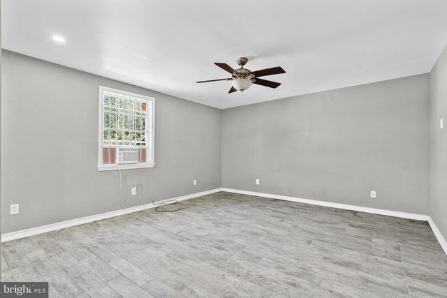 143-147 E CUMBERLAND ST, Philadelphia, PA 19125