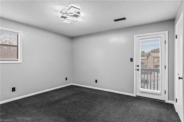 200 Vista Circle C, Winston-salem, NC 27106