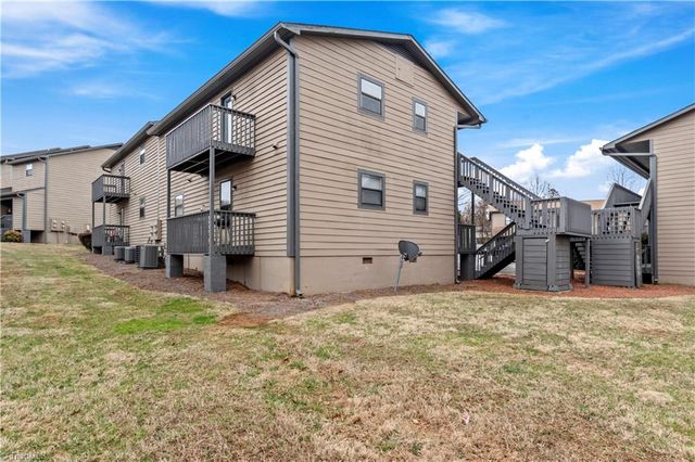 200 Vista Circle C, Winston-salem, NC 27106