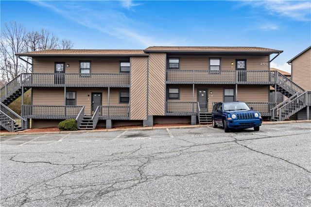 200 Vista Circle C, Winston-salem, NC 27106