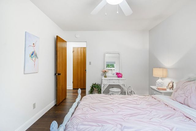 509 E Everglade Avenue, Fresno, CA 93720