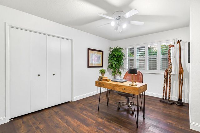 509 E Everglade Avenue, Fresno, CA 93720