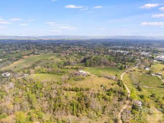 47 Gill Branch Road, Weaverville, NC 28787