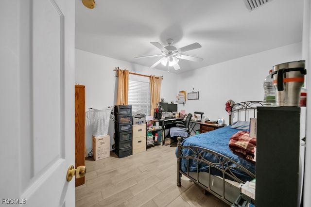 6170 Stringfellow RD, St James City, FL 33956
