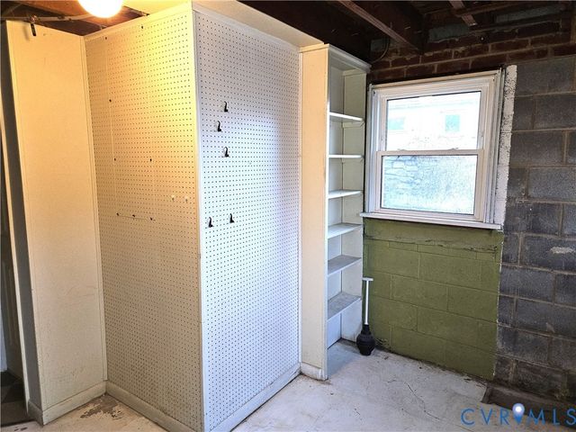 3105 Abelia Rd, Henrico, VA 23228