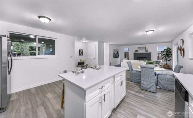 1464 Greenville Drive, Bellingham, WA 98226