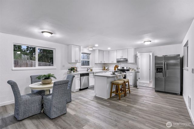 1464 Greenville Drive, Bellingham, WA 98226