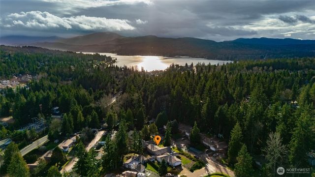 1464 Greenville Drive, Bellingham, WA 98226