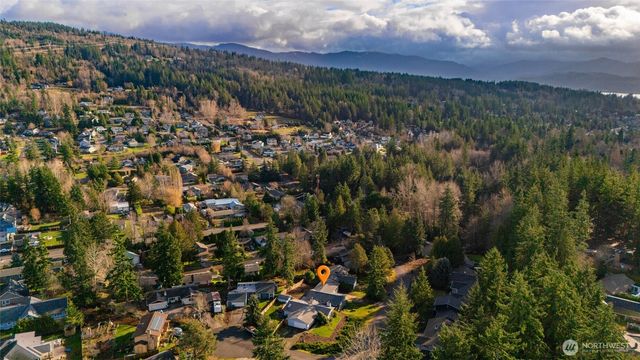 1464 Greenville Drive, Bellingham, WA 98226