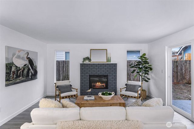 1464 Greenville Drive, Bellingham, WA 98226