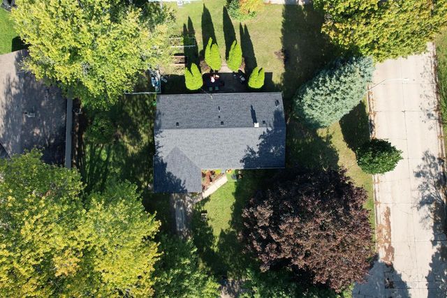 10004 W Terra AVENUE, Milwaukee, WI 53224