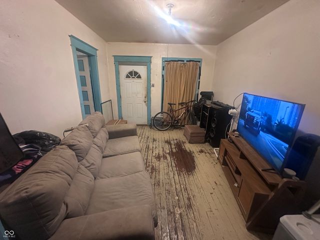 712 Lynn Street, Indianapolis, IN 46222