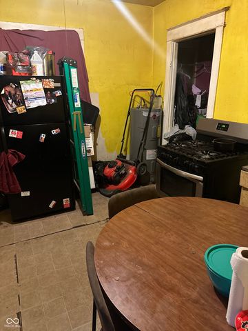 712 Lynn Street, Indianapolis, IN 46222