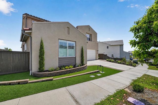 1611 Corte Medialuna, Chula Vista, CA 91913
