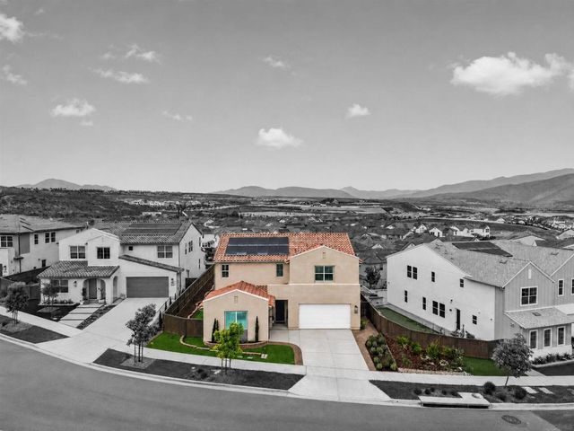 1611 Corte Medialuna, Chula Vista, CA 91913