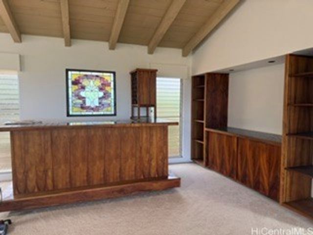 1728 Kumakani Loop, Honolulu, HI 96821