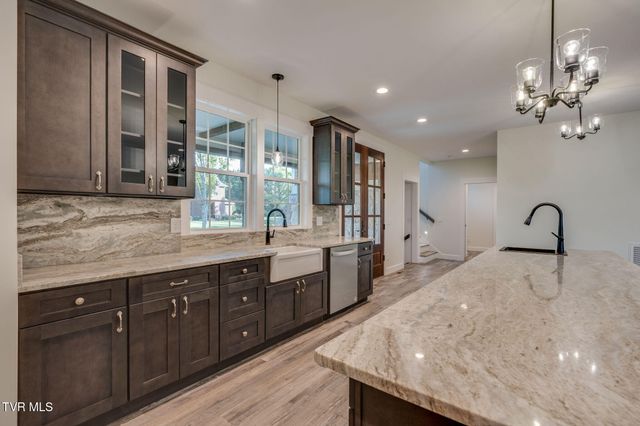 107 Lexington Court, Greeneville, TN 37745