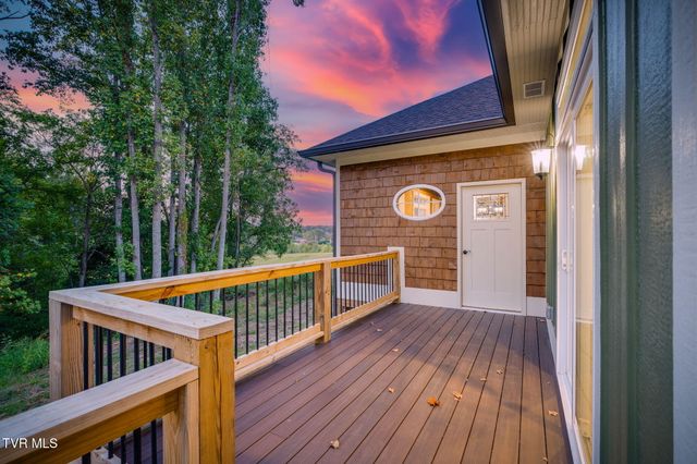107 Lexington Court, Greeneville, TN 37745