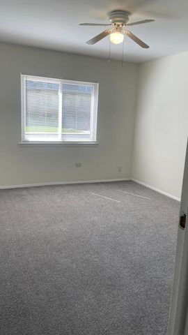 866 Crimson Court 1-105, Prospect Heights, IL 60070