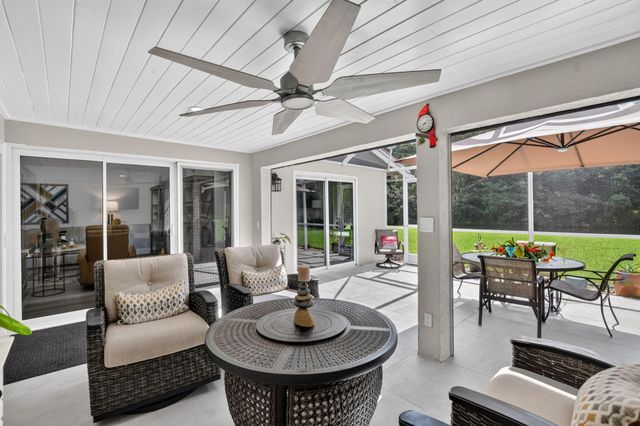 2738 DEER CREEK KELLY BROOKE Lane, Deerfield Beach, FL 33442
