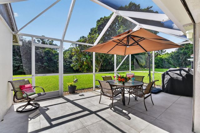 2738 DEER CREEK KELLY BROOKE Lane, Deerfield Beach, FL 33442