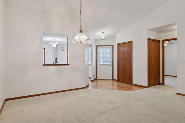 9026 Terra Verde Trail, Eden Prairie, MN 55347