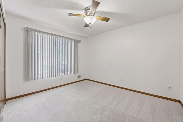 9026 Terra Verde Trail, Eden Prairie, MN 55347