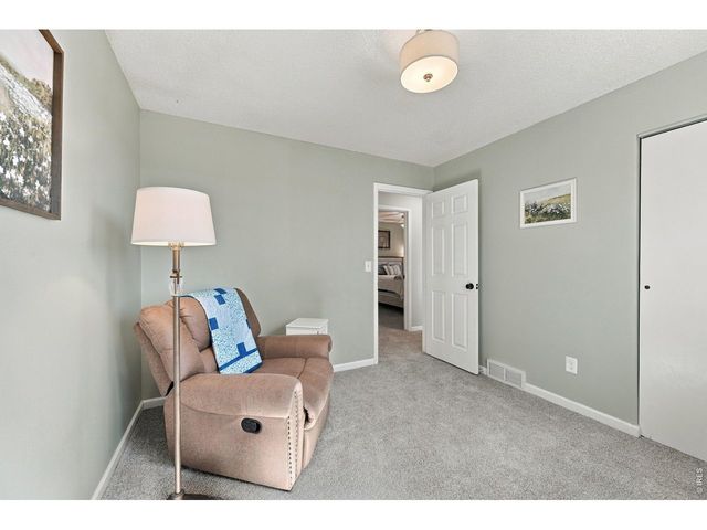 1800 Rolling View Dr, Loveland, CO 80537