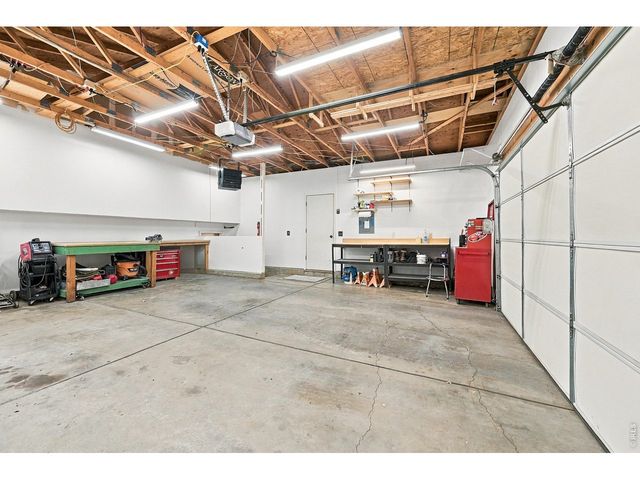 1800 Rolling View Dr, Loveland, CO 80537