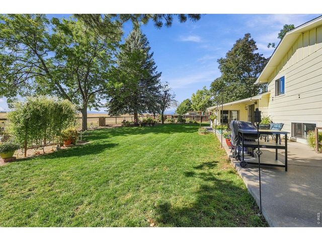 1800 Rolling View Dr, Loveland, CO 80537