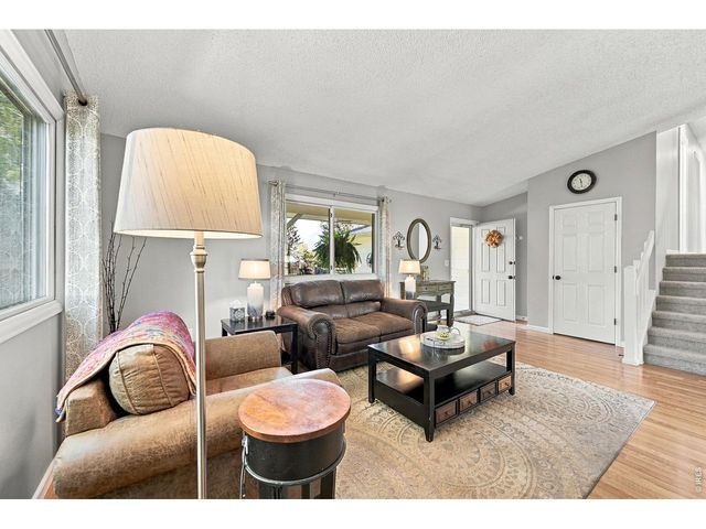 1800 Rolling View Dr, Loveland, CO 80537