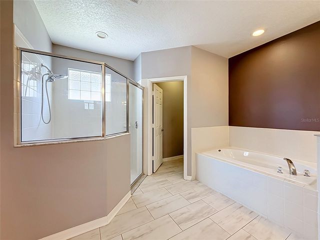 135 BLACKSTONE CREEK ROAD, Groveland, FL 34736