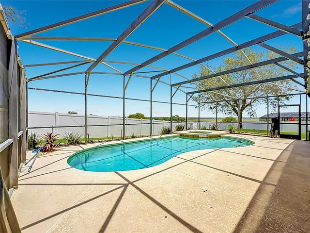135 BLACKSTONE CREEK ROAD, Groveland, FL 34736