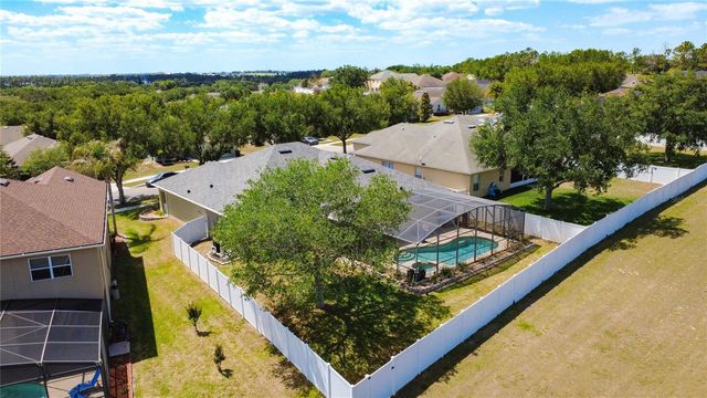 135 BLACKSTONE CREEK ROAD, Groveland, FL 34736