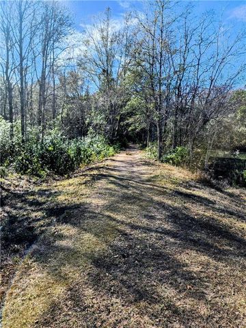 9363 Johnson S Road, Mobile, AL 36695