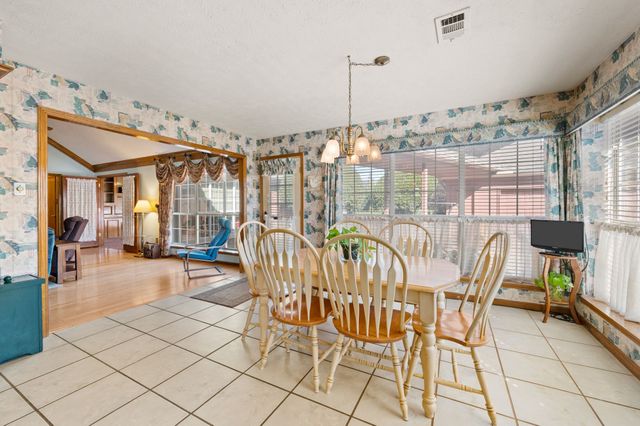 712 Foxmoor Court, Highland Village, TX 75077