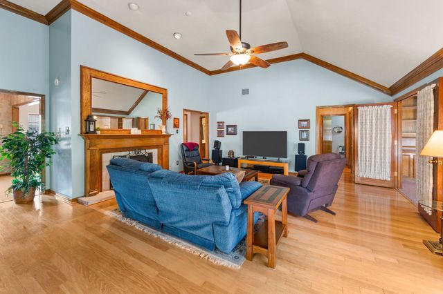 712 Foxmoor Court, Highland Village, TX 75077