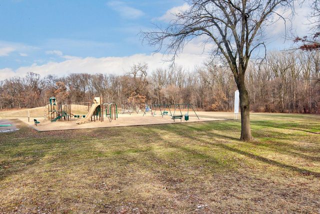 1528 Trellis Lane, West Saint Paul, MN 55118